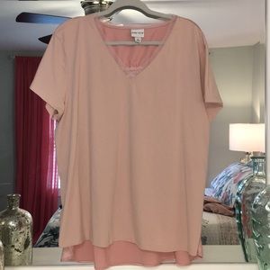NWOT Ava & Viv Blush Top w/ Satin Rouching Back